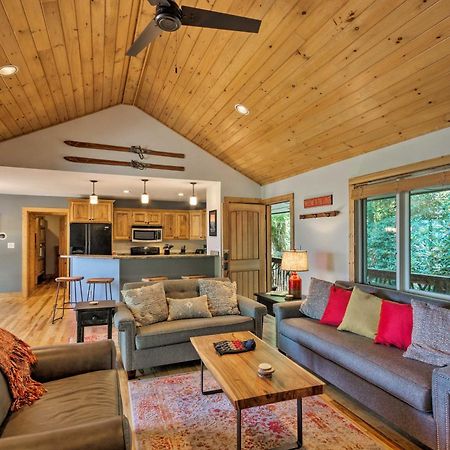 Cabin With Hot Tub And Mountain Views Less Than 5 Mi To Boone 布洛英罗克山 外观 照片